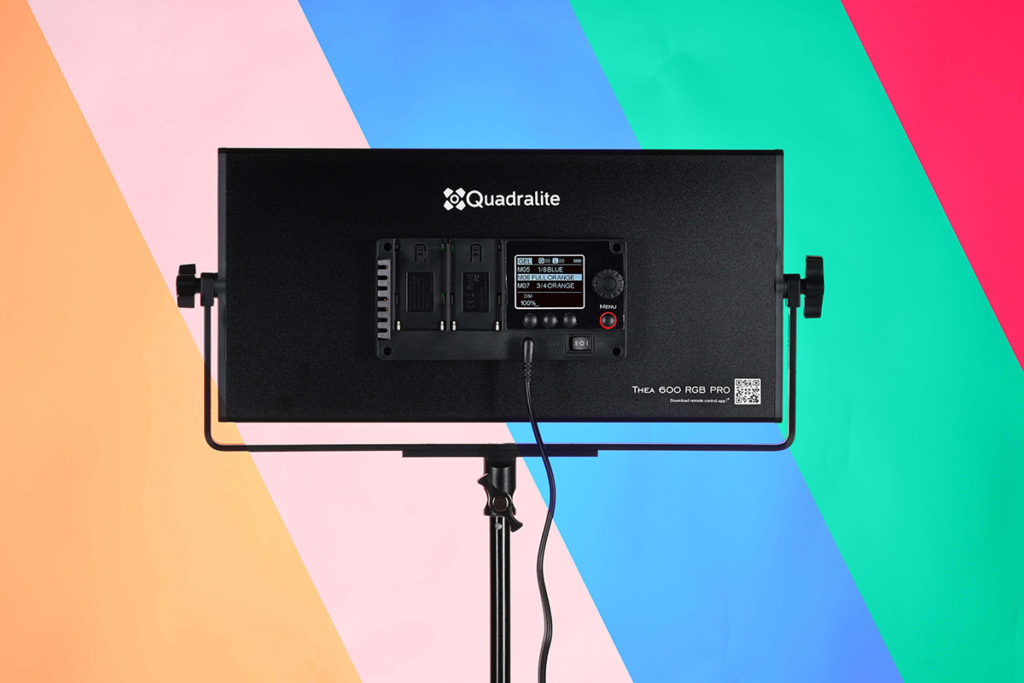 Lampa Quadralite Thea 600 RGB Pro