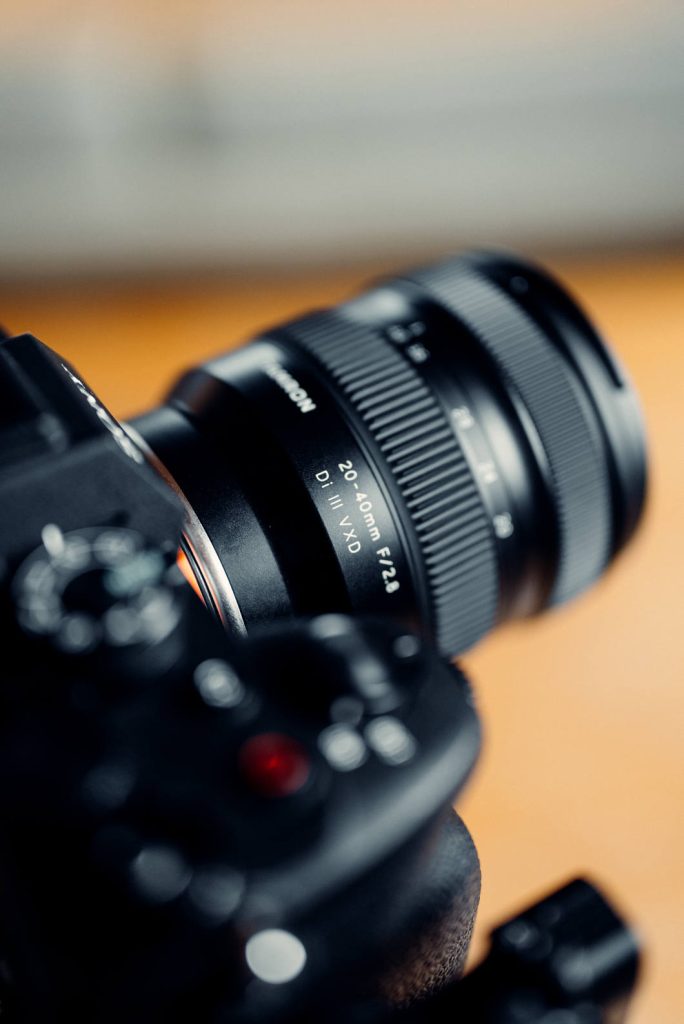 Tamron Obiektyw 20-40mm F/2.8 Di III VXD
