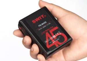 SWIT PB-M45S | 45Wh mini akumulator V-Lock D-Tap USB Sony/Red