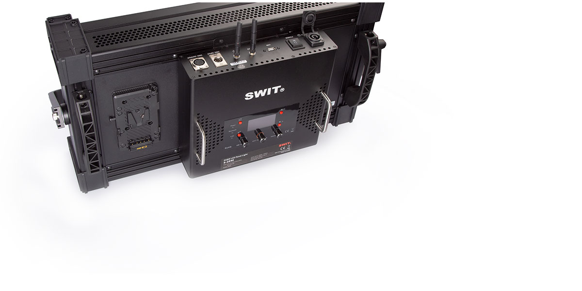 Swit S-2840 | Oświetlenie panelowe LED RGBW 400W