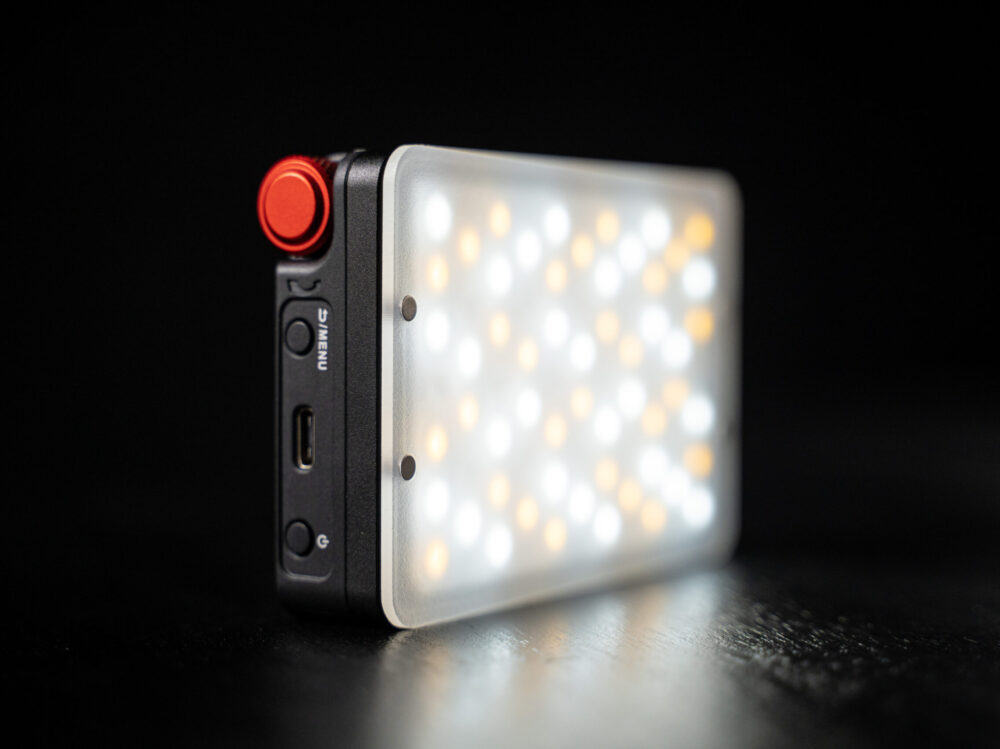 Mini panel LED Aputure MC PRO
