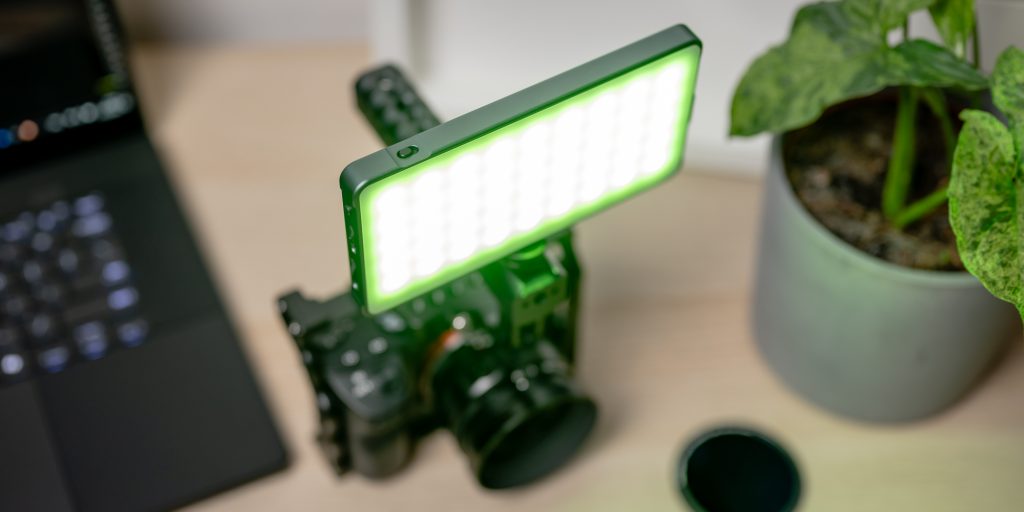 Lampa LED Newell RGB-W Rangha