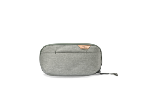 Kosmetyczka Travel Line Peak Design Wash Pouch Small Sage – mała, szarozielona