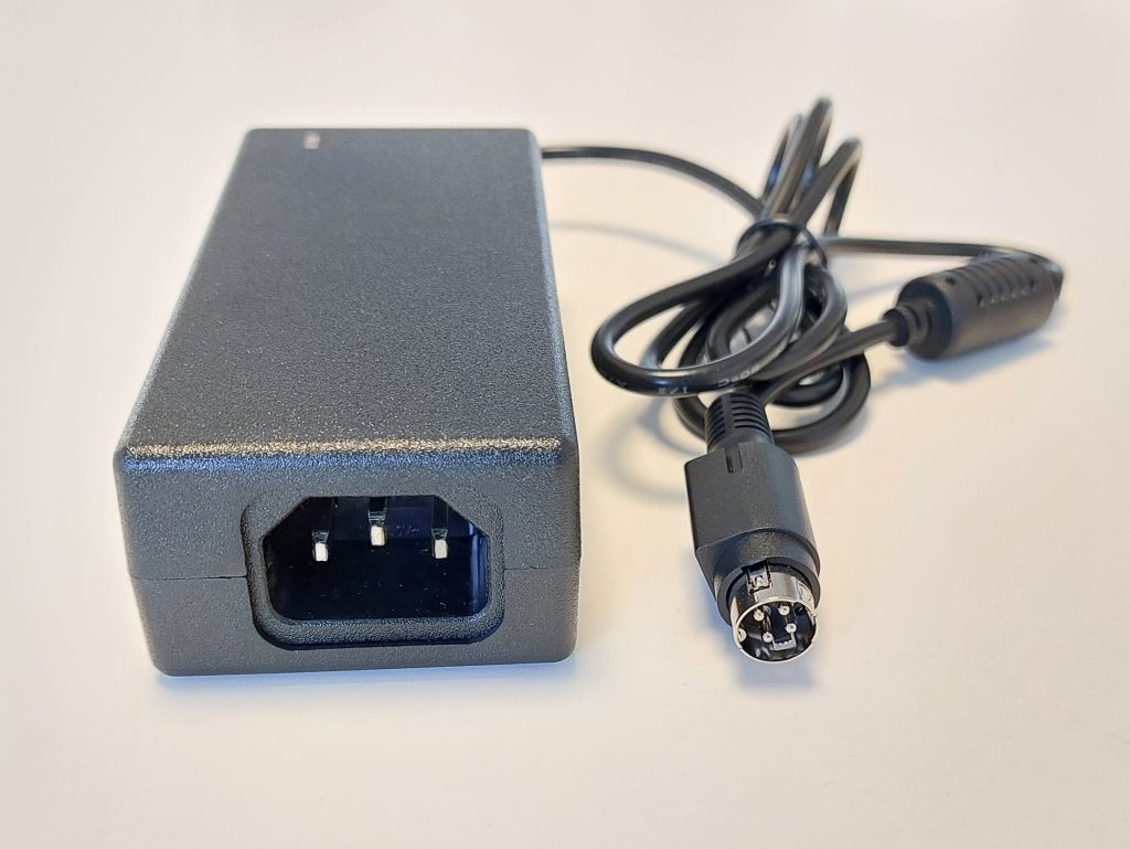 Zasilacz 12V 4A do urządzeń Matrox DSS/DSH