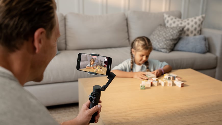 DJI Osmo Mobile 8