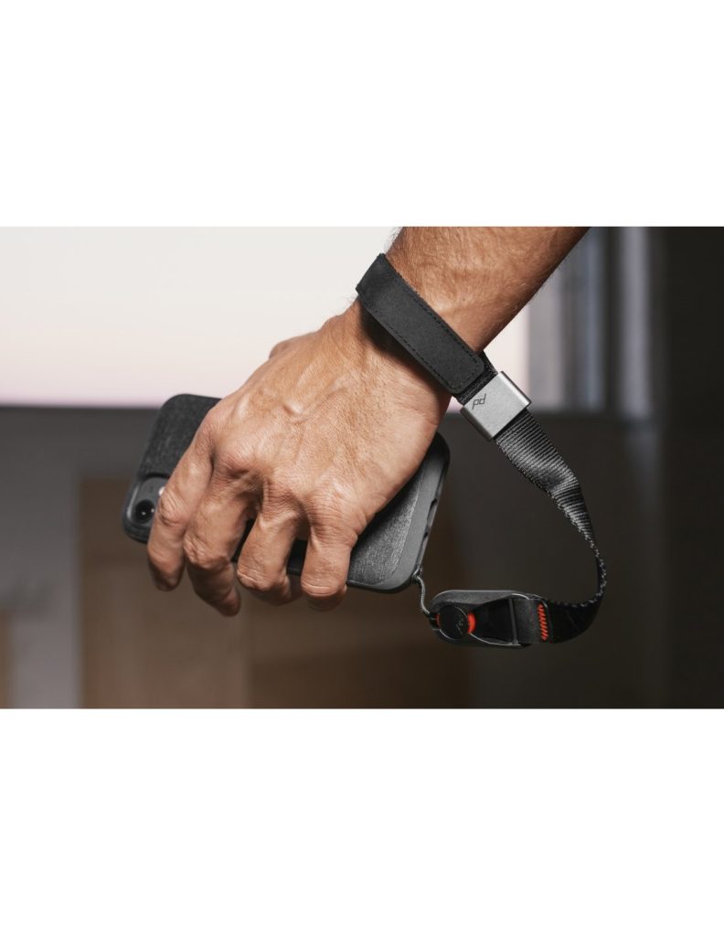 Peak Design Etui Everyday Case Fabric iPhone 17 Pro Charcoal - Grafitowy