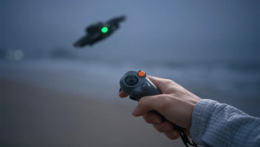 DJI Dron Avata 2 Fly Smart Combo (trzy baterie)