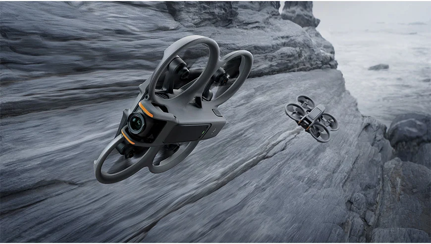 DJI Dron Avata 2 Fly Smart Combo (trzy baterie)