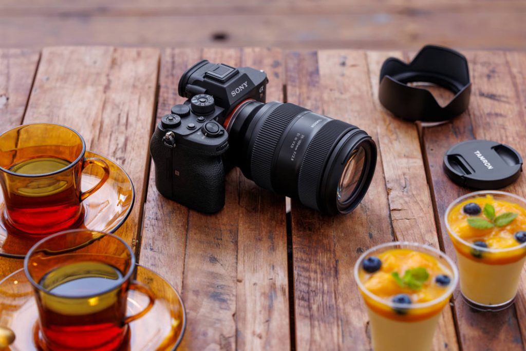 Tamron Obiektyw 35-100mm F/2.8 Di III VXD Sony E