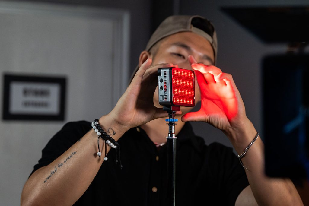 Amaran Lampa LED Ace 25x Bicolor 2700-6500K (Charcoal)