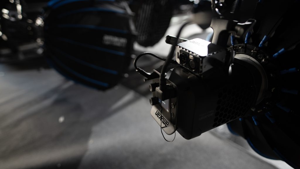 Amaran Lampa LED Halo 600x