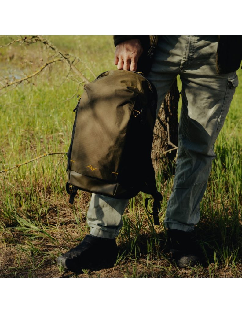 Peak Design Outdoor Backpack Zip 18L Kelp