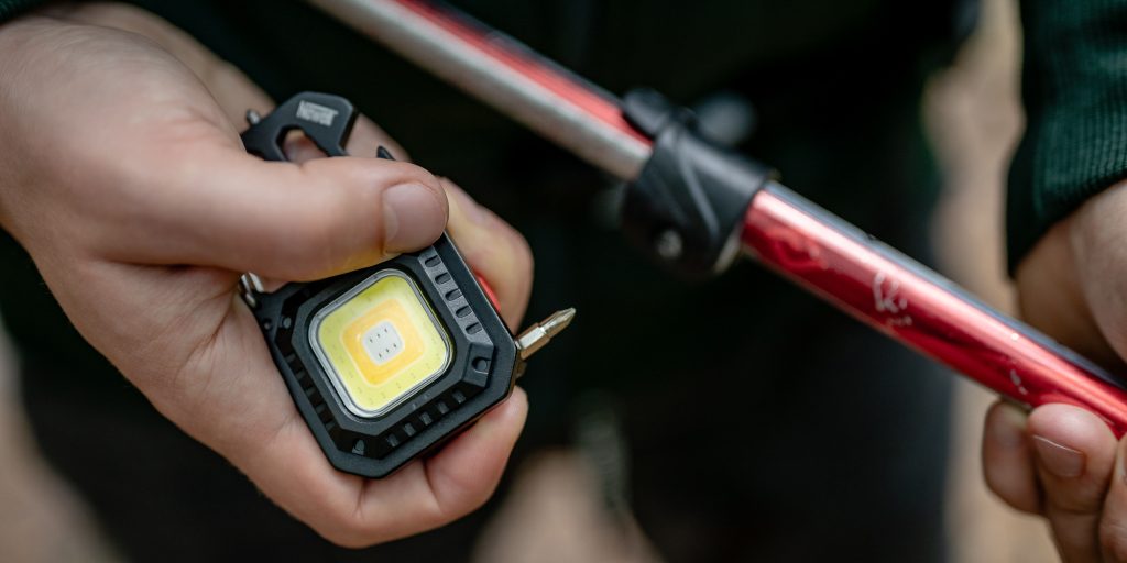 Newell Lampka LED Lunar Multitool + statyw