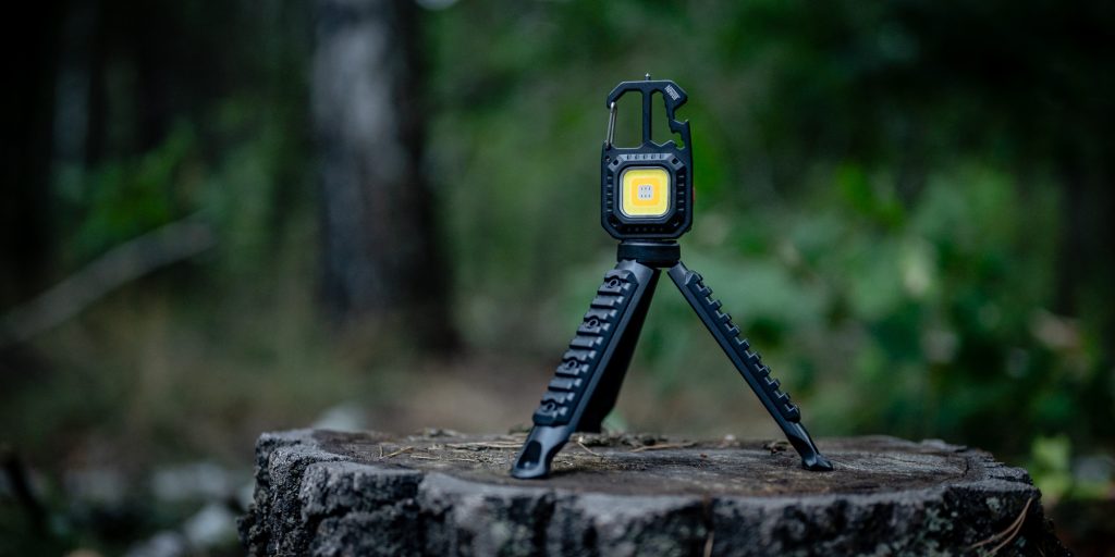 Newell Lampka LED Lunar Multitool + statyw