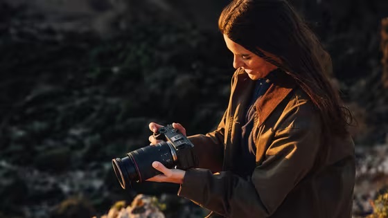 Aparat cyfrowy Canon EOS R6 V body