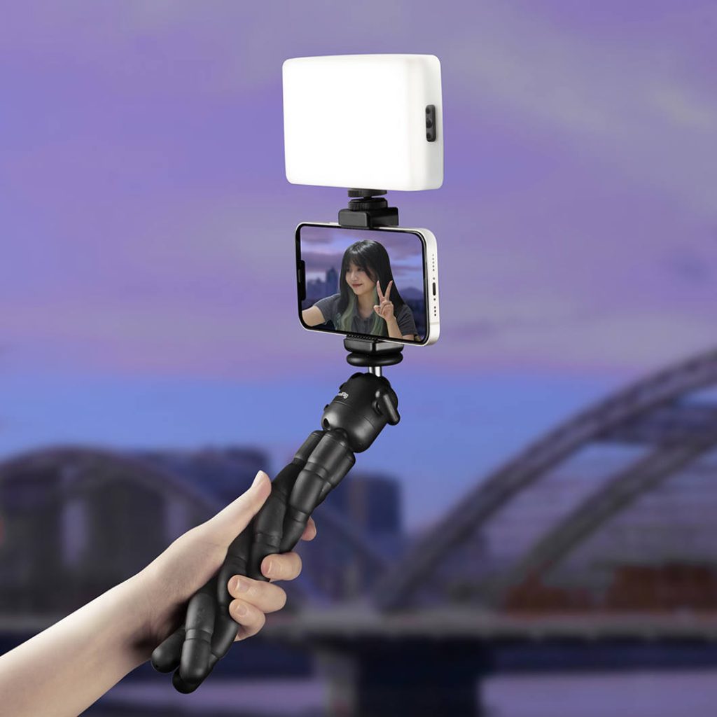 3808 SmallRig RGB Videolight RM120 Long-Battery-Life